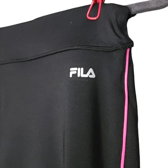 Fila Athletic Capris | Woman's Medium | Sport / Yoga / Athleisure | black | - Picture 2 of 8